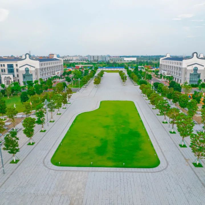 6月24日起填报志愿 欢迎报读广西物流职业技术学院（代码：14723）